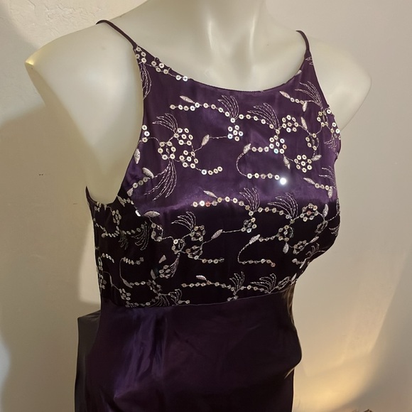 Morgan and Co by Linda Bernell formal sequined sleeveless gown with criss cross - Picture 2 of 14
